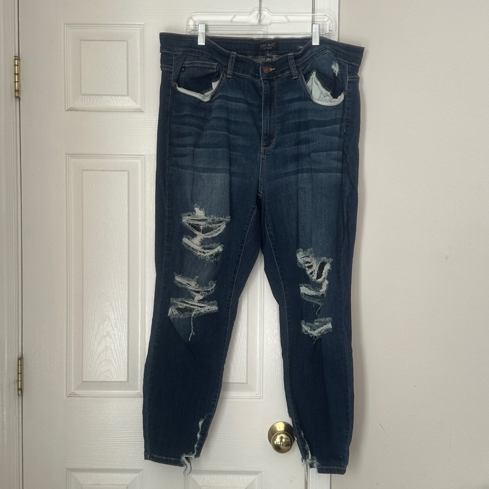 Women's Judy Blue Mid Rise Skinny Fit Jeans Medium Wash Distressed Plus Size 24W